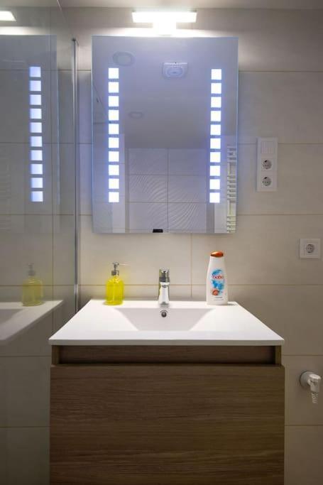 Amazing Kazinczy Flat No. 1 Budapest Exterior foto